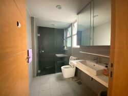 Vacanza @ East (D14), Condominium #466525501